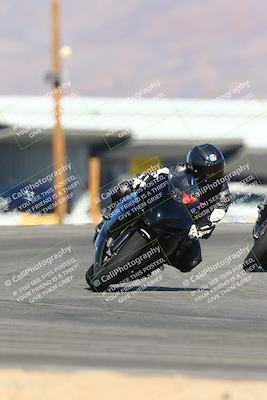 media/Jan-14-2024-SoCal Trackdays (Sun) [[2e55ec21a6]]/Turn 16 Set 2 (1125am)/